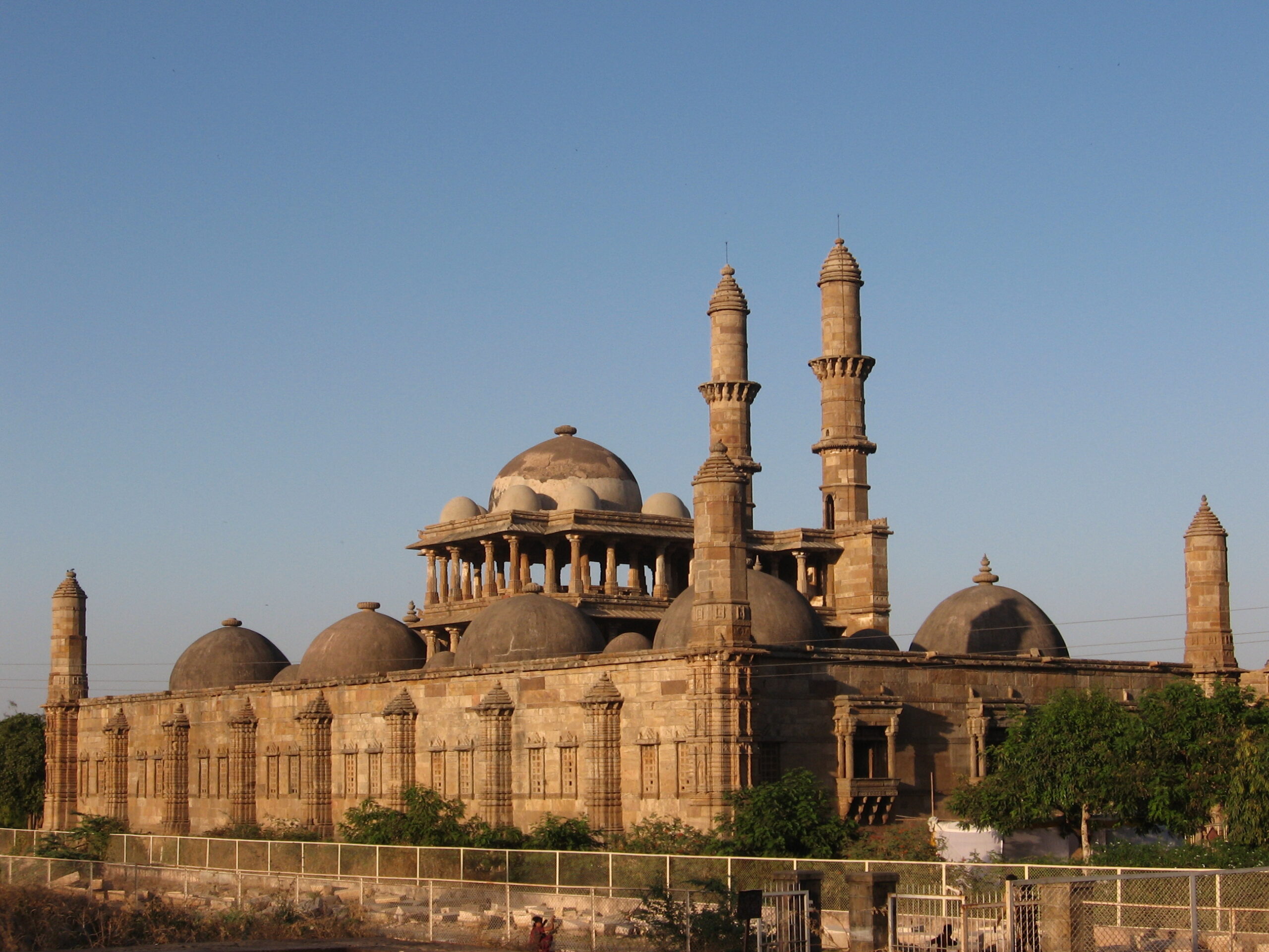 Jama_masjid_in_Champaner