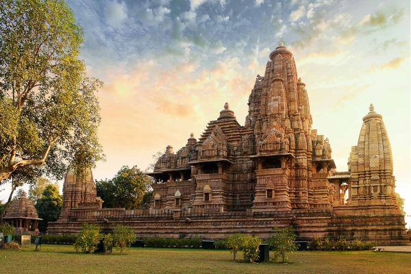 India-for-Beginners-custom-tours-7